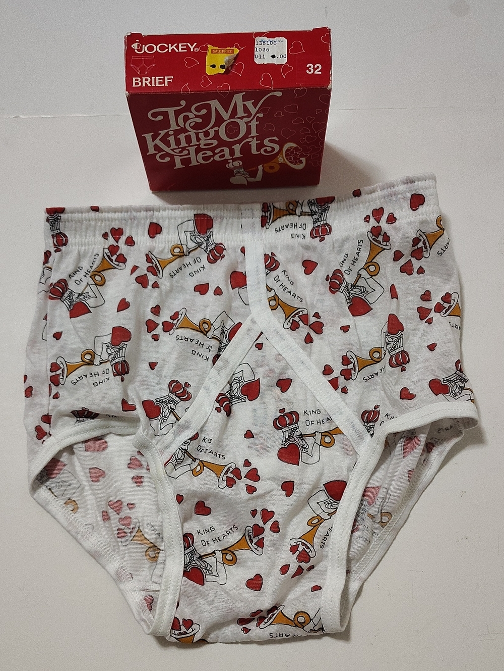 Rare Vintage Jockey Men's White Briefs with Red Heart & Gold Crown Print -Sz 32